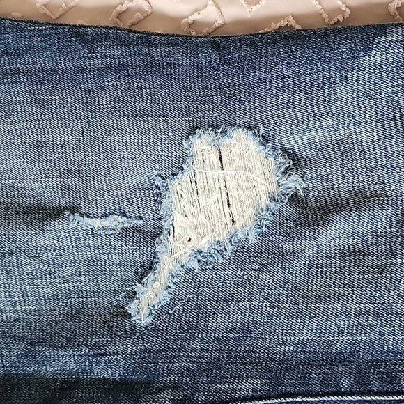 Ladies Loft Jeans - Picture 2 of 6